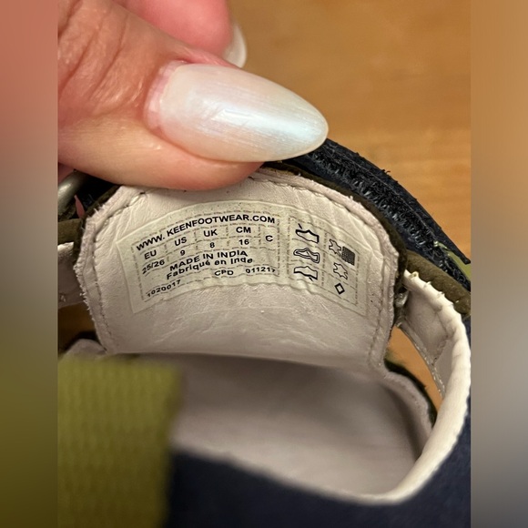 New Keen Boy Green Sandals - Picture 5 of 5